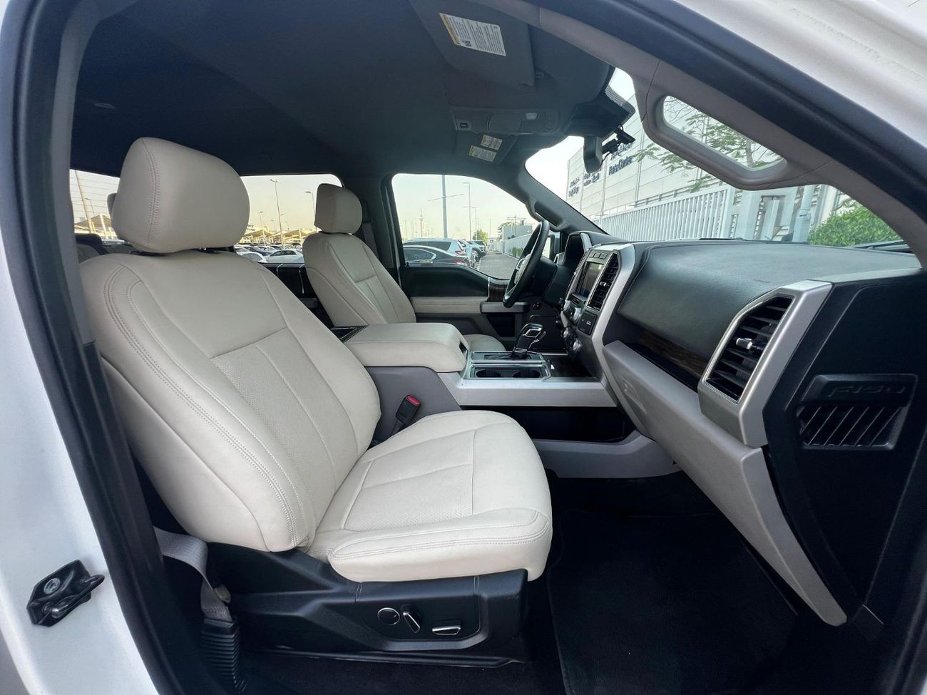 Ford F 150 Lariat FORD F-150 2020 V6 ORGINAL PAINT // LOW MILEAGE // ACCIDENT FREE