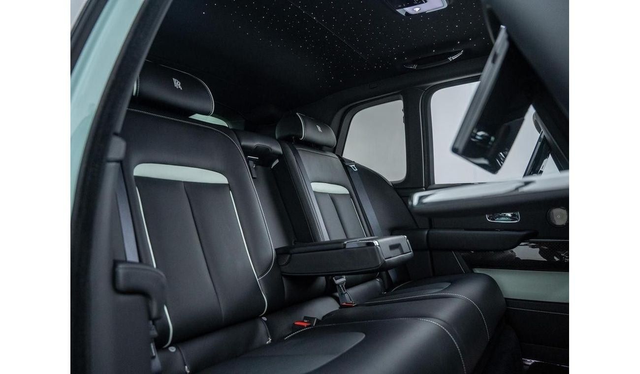 رولز رويس كولينان 6.75 V12 Black Badge RIGHT HAND DRIVE