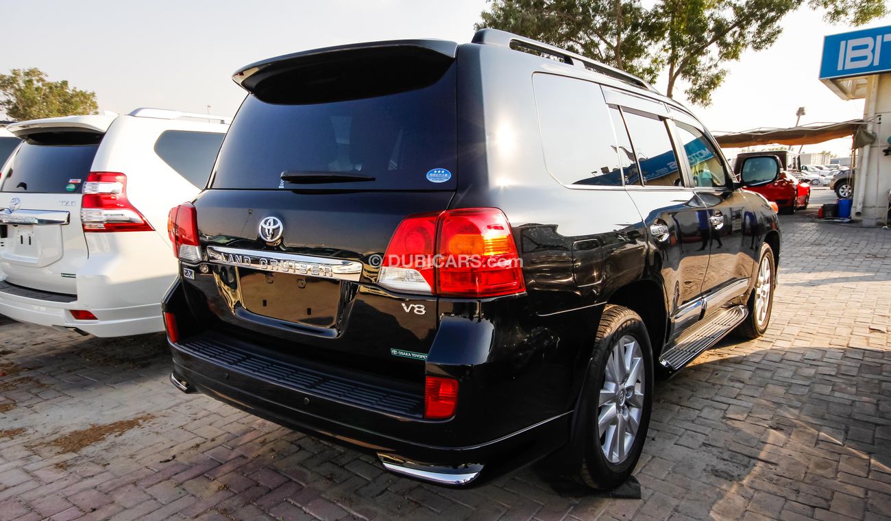 Used Toyota Land Cruiser ZX 2015 for sale in Dubai - 88288