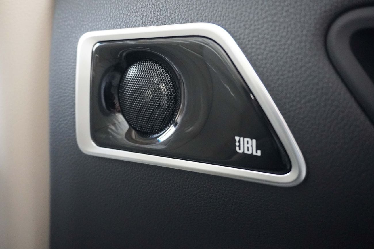 تويوتا لاند كروزر 3.5T VXR Hybrid