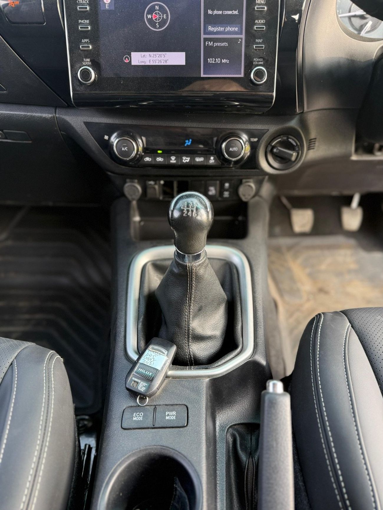 تويوتا هيلوكس SR5 export from Australia