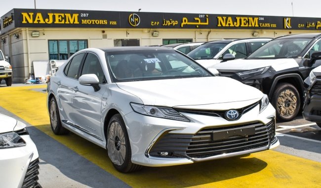 Toyota Camry Toyota CAMRY Lumiere  2.5L Hybrid MODEL 2024