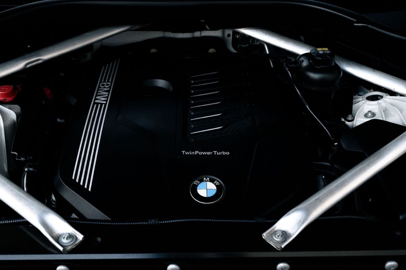 بي أم دبليو X6 | 3,721 P.M  | 0% Downpayment | X6 xDrive40i | Agency Warranty!