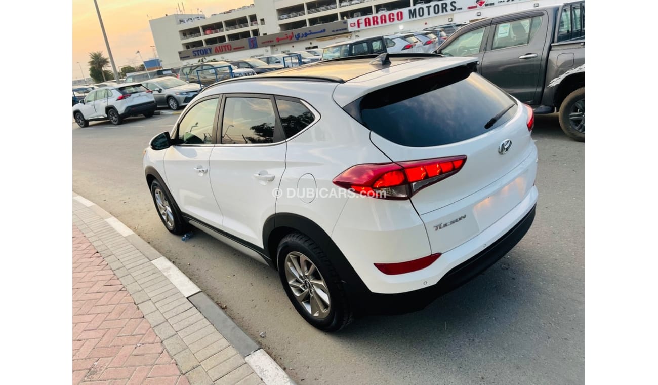 Hyundai Tucson GL Panorama AWD full option