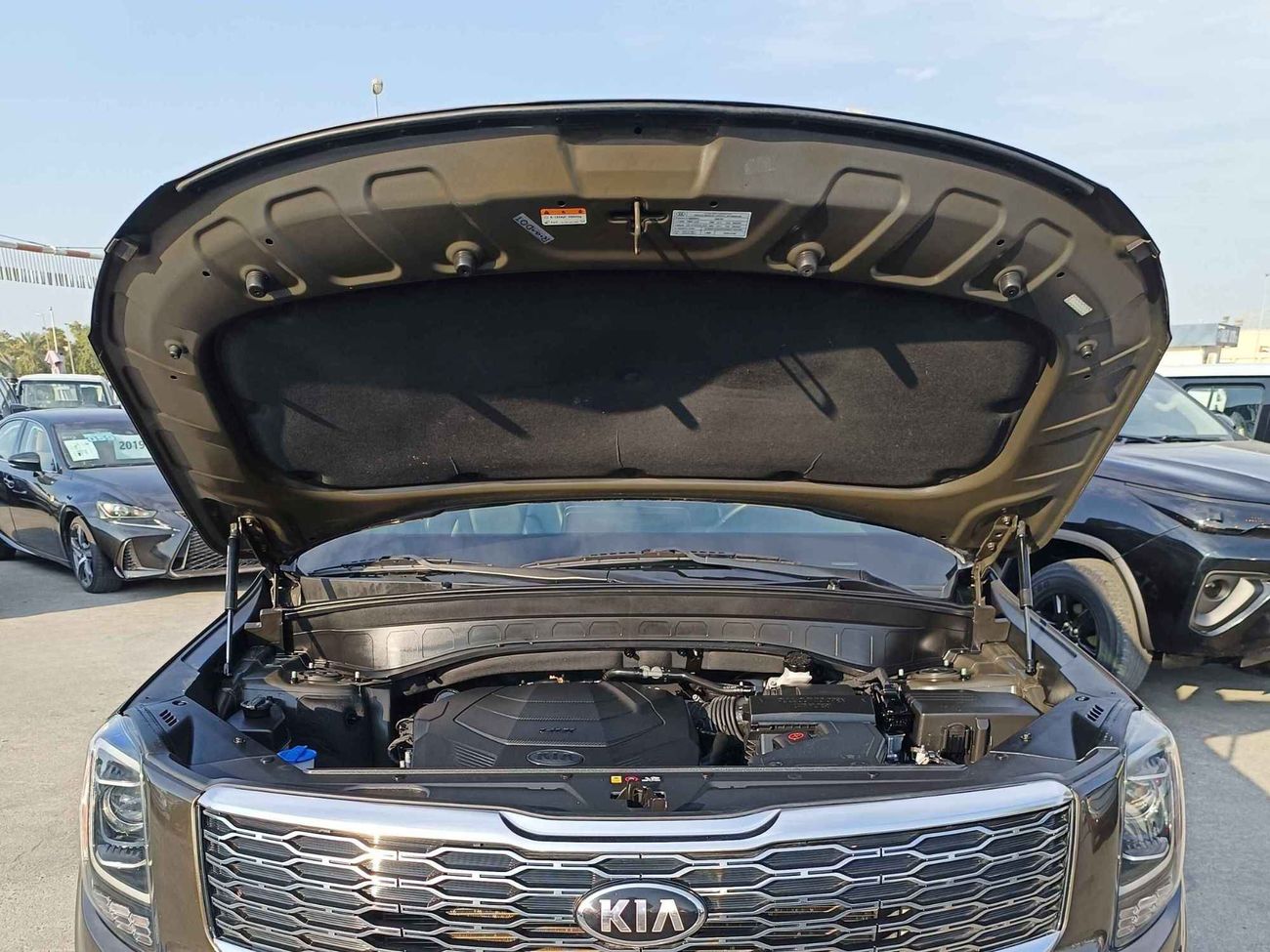 كيا تيلورايد S // 944 AED Monthly //  SUNROOF / FULL OPTION (LOT # 14610)