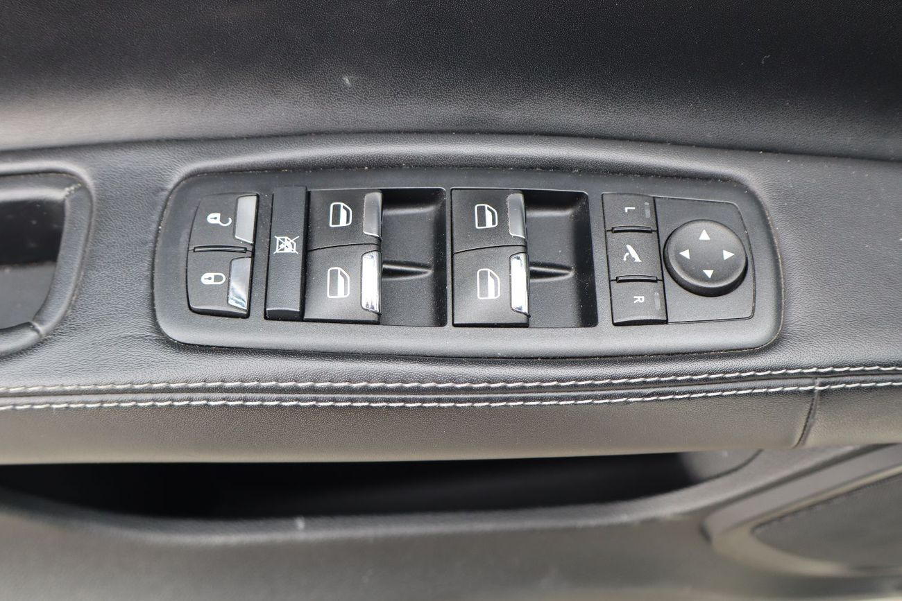 Maserati Quattroporte GTS 3.8L