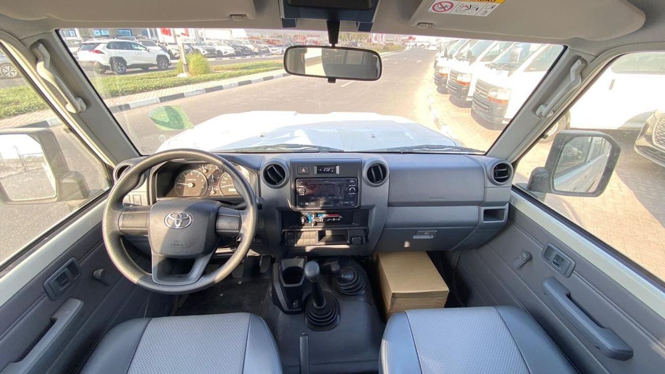 تويوتا لاند كروزر بيك آب 4.2  Diesel Double Cabin  brand New