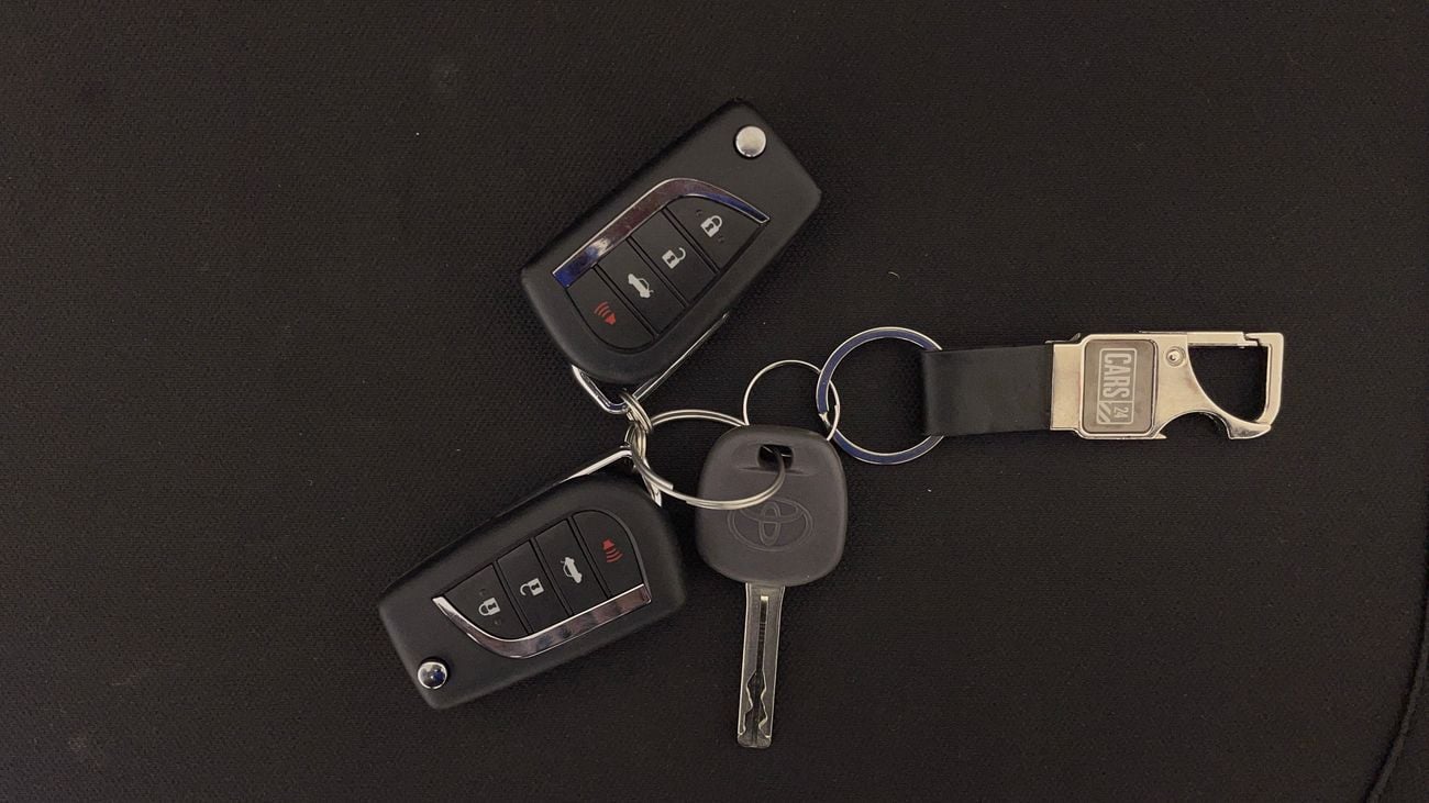 تويوتا كورولا XLI 1.6 | بدون دفعة مقدمة | اختبار القيادة في المنزل