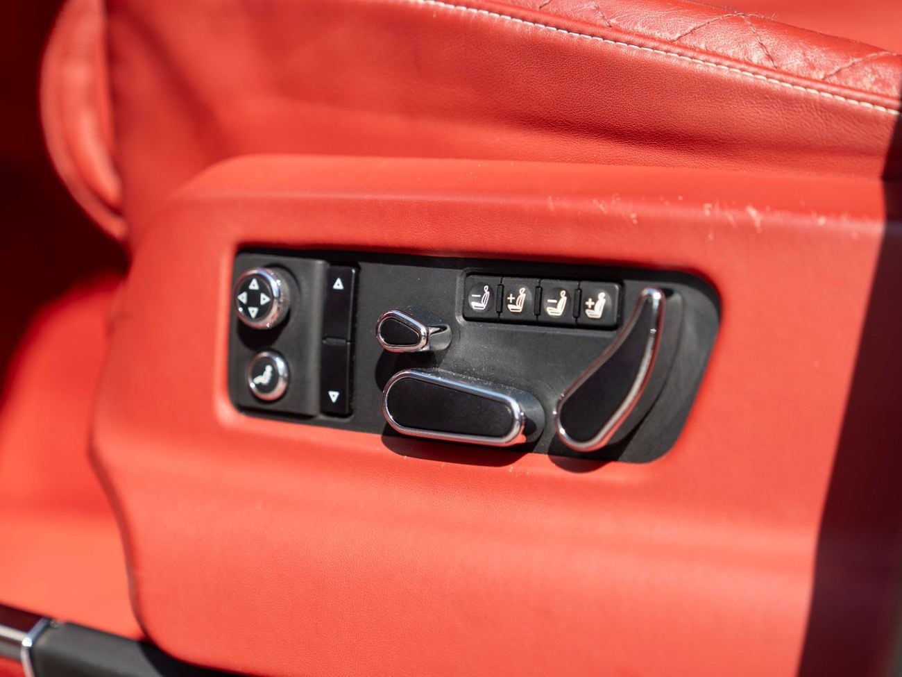 بنتلي بينتايجا W12