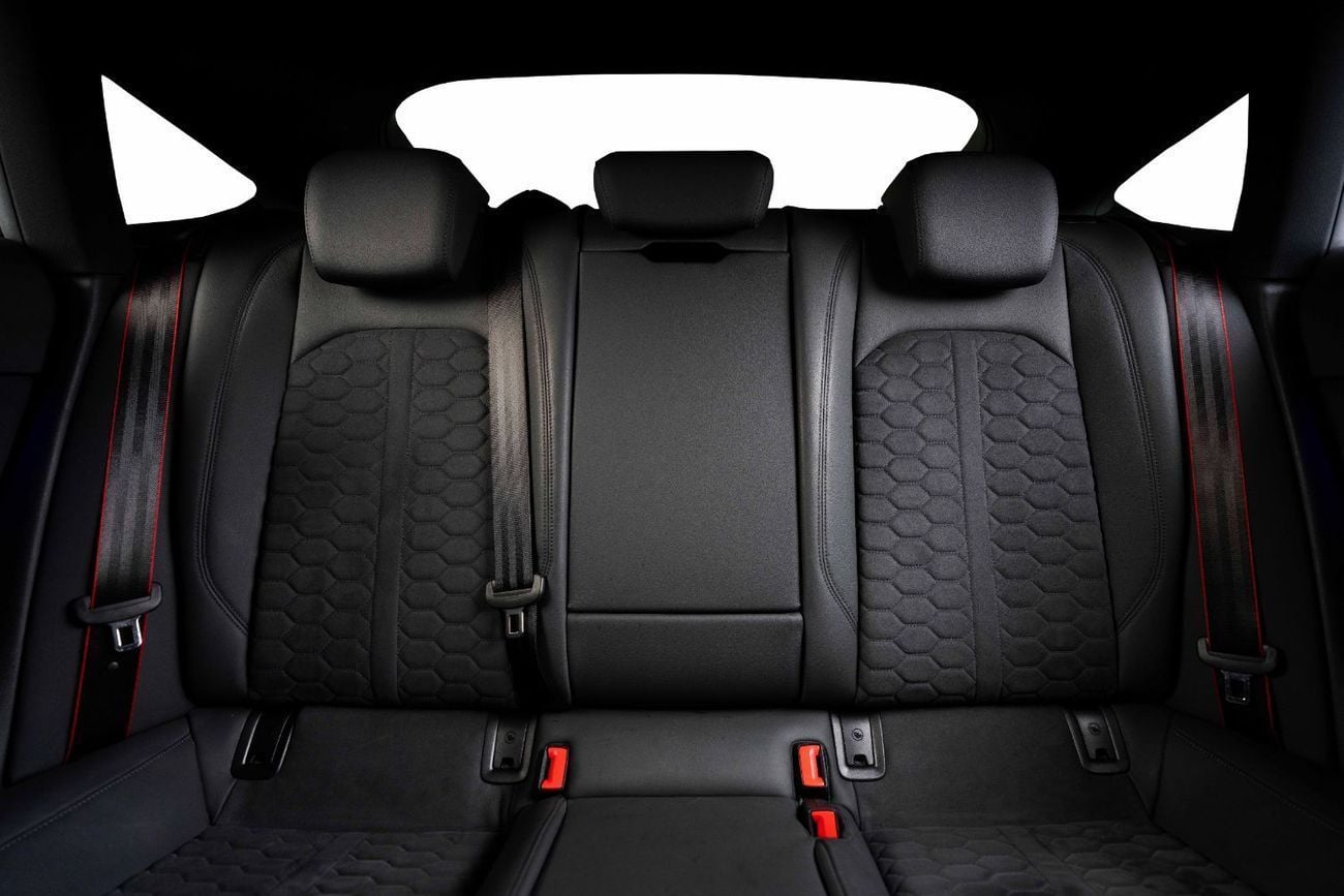 Audi RS5 STANDARD Competition Package-RS Carbon Fiber Sports Seats-Al Nabooda service contract