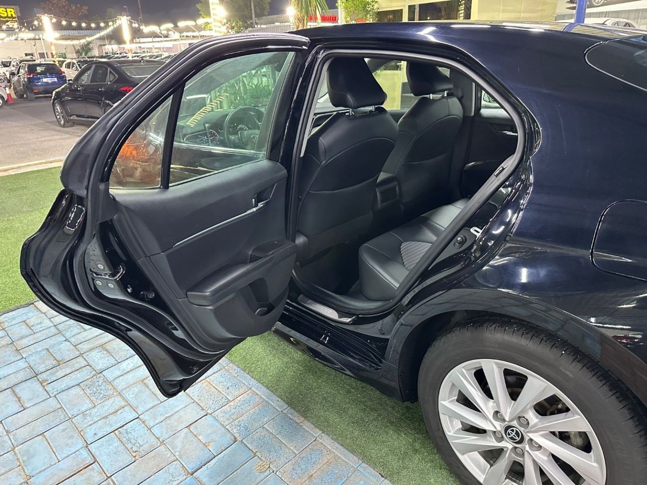 Toyota Camry 2022 2.5L Canada