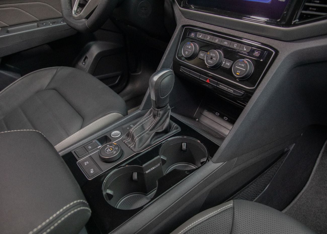 Volkswagen Teramont R LINE