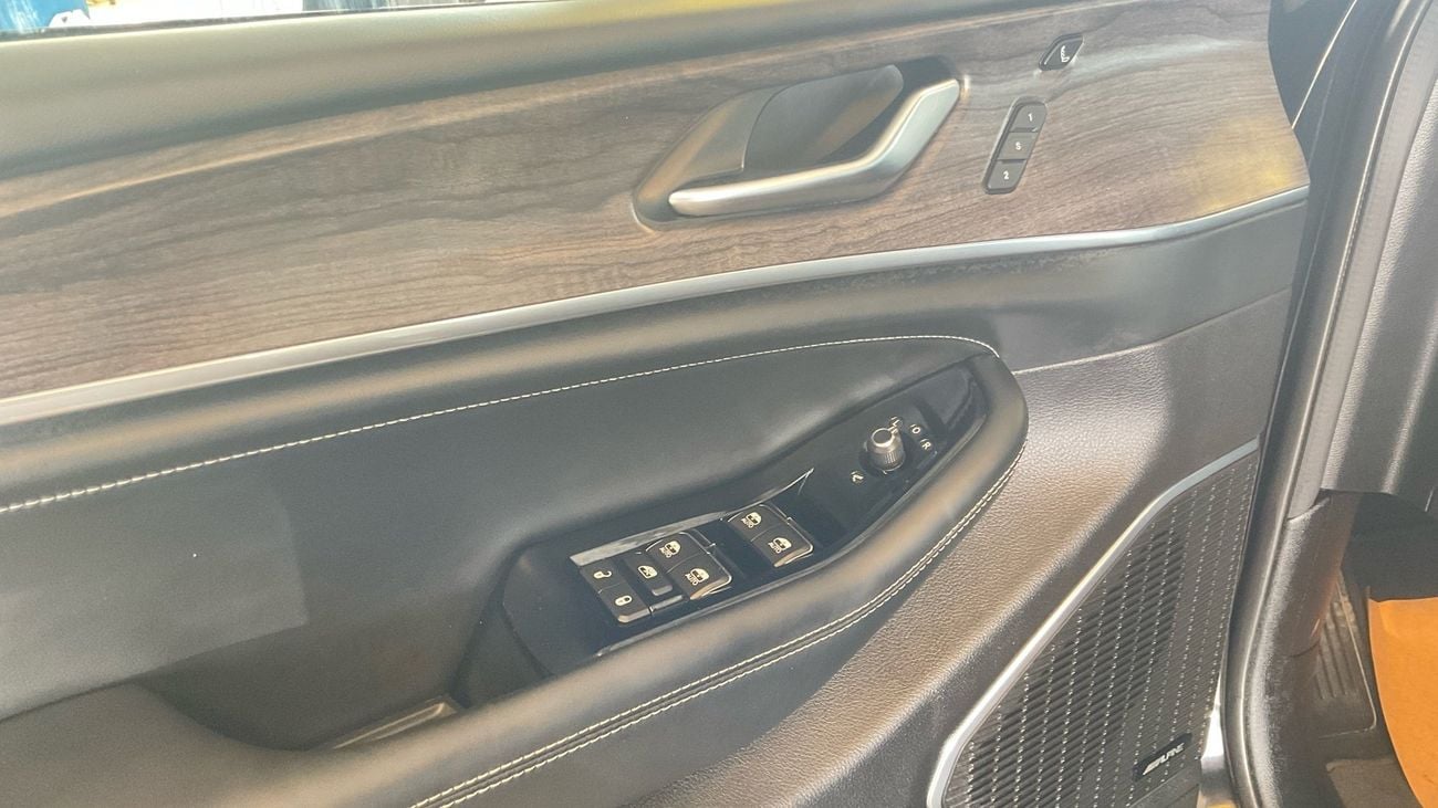 جيب جراند شيروكي 3.6 OVERLAND 2 ROW 4WD AUTO | شامل الضمان | 0 ﺪﻔﻋﺓ ﺃﻮﻟﻯ