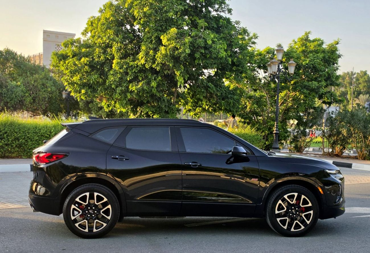 Chevrolet Blazer RS Chevrolet Blaizr V6 engine GCC Spec Low mileage 68000 km RS PACK  Price 70000 AED YEAR 2022 05855090