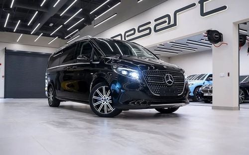 Mercedes Benz V300 LAND SPECS 300