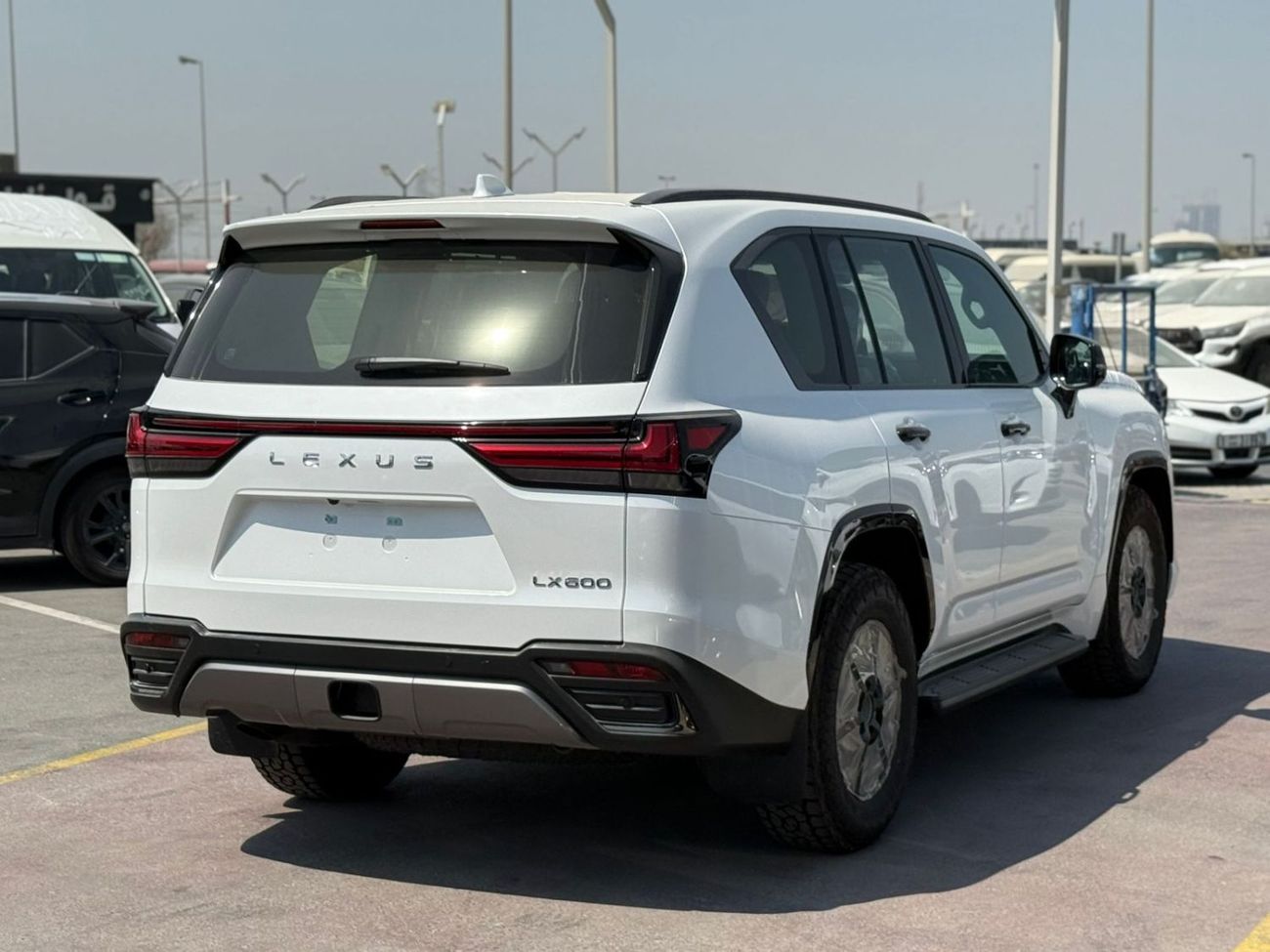 Lexus LX 600 LEXUS LX600 (VJA310) 3.5L SUV 4 WD 5Doors