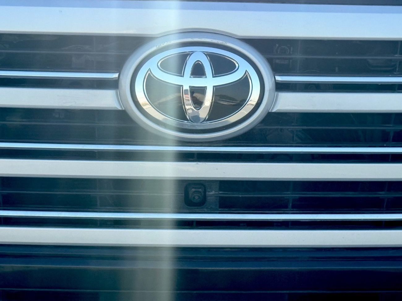 Toyota Land Cruiser Toyota Land Cruiser model 2016 V8 fuel petrol