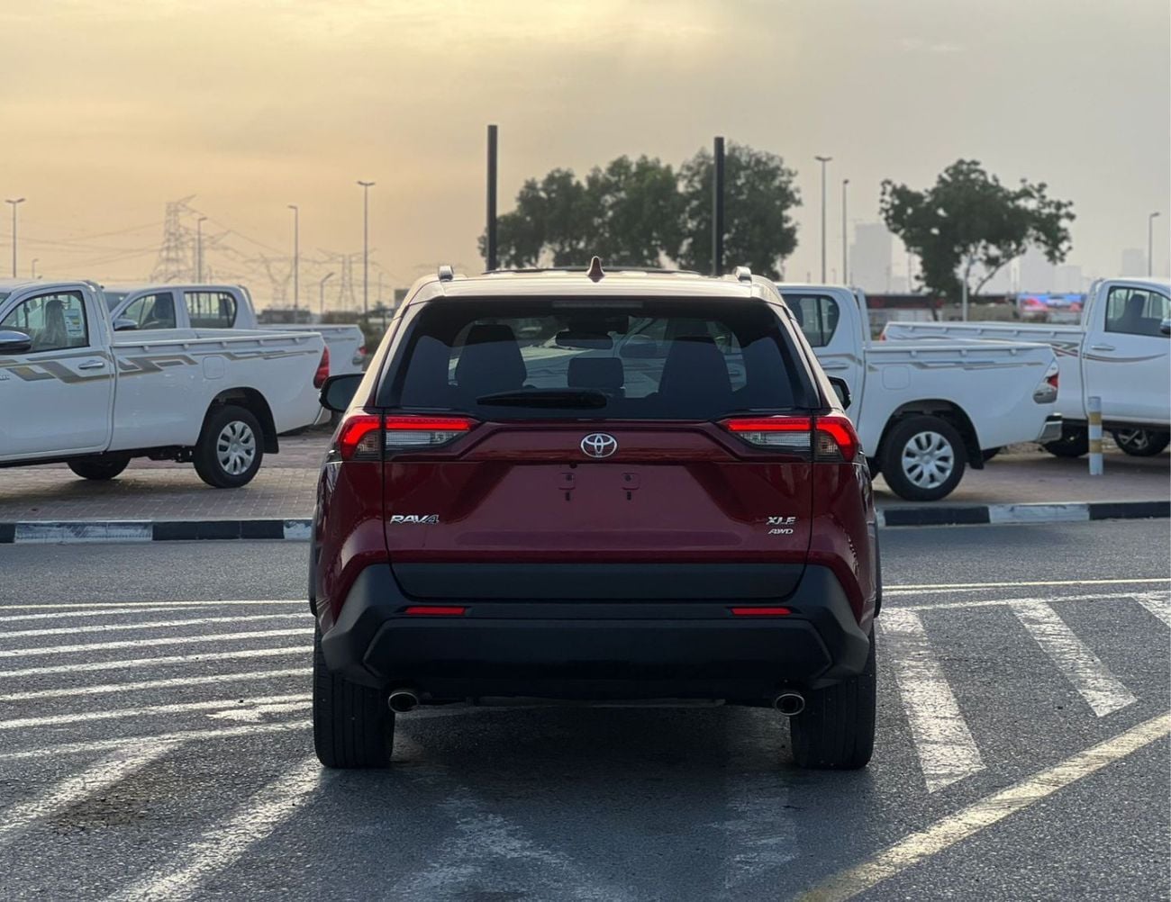 Toyota RAV4 XLE 2025 Toyota Rav4 Full Option 2.5L V4 - Rear Camera - Leather Seat - AWD 4x4 - Push Start - Low