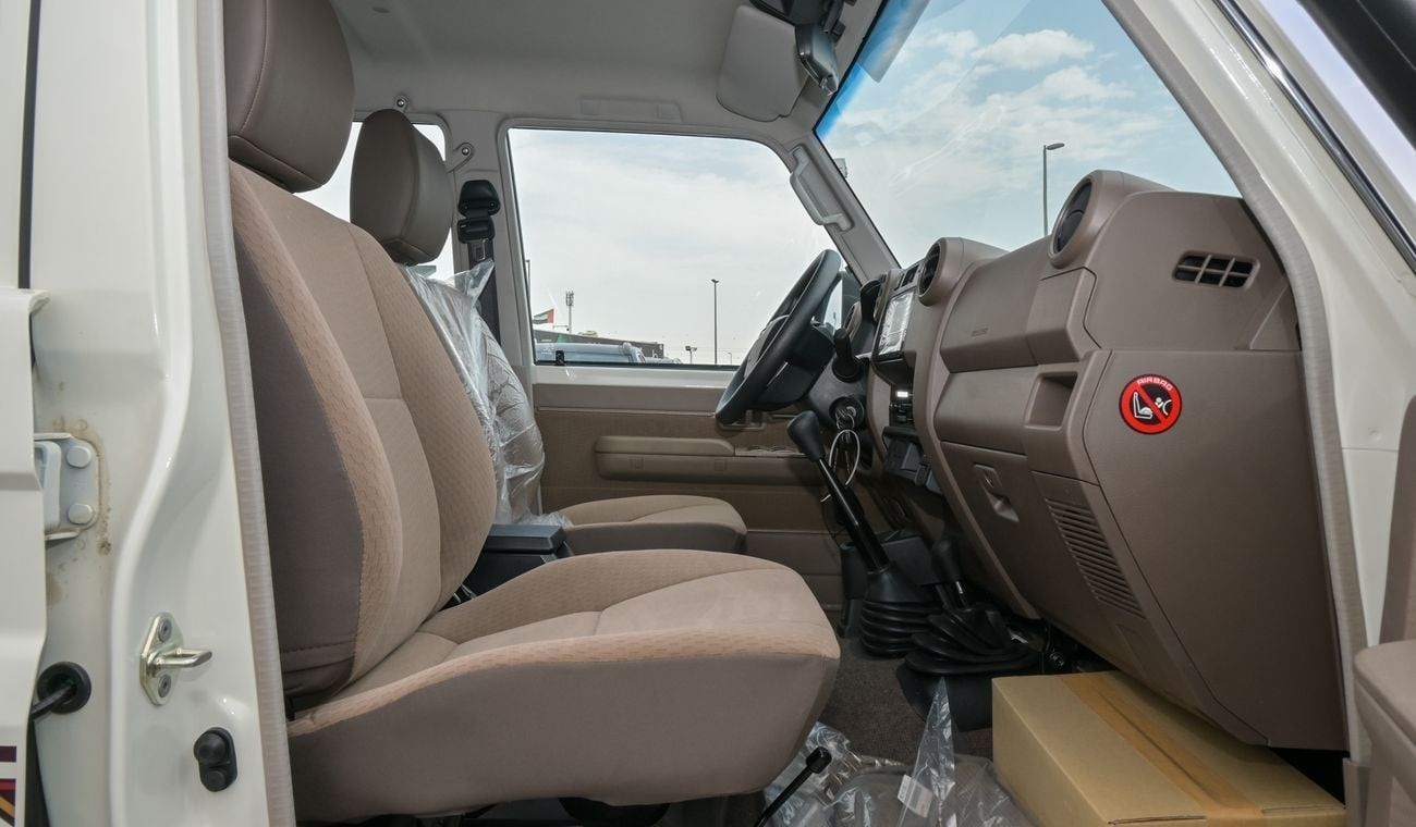 تويوتا لاند كروزر 70 LX V8 4.5L