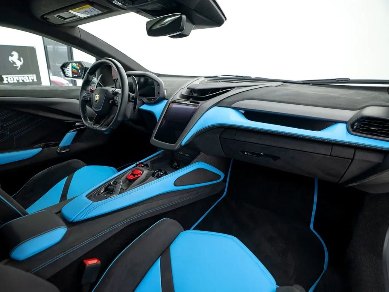 Lamborghini Revuelto SPORTIVA GCC Specs | 3300 km | WARRANTY & SERVICE