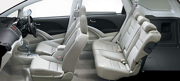 Honda Airwave interior - Seats