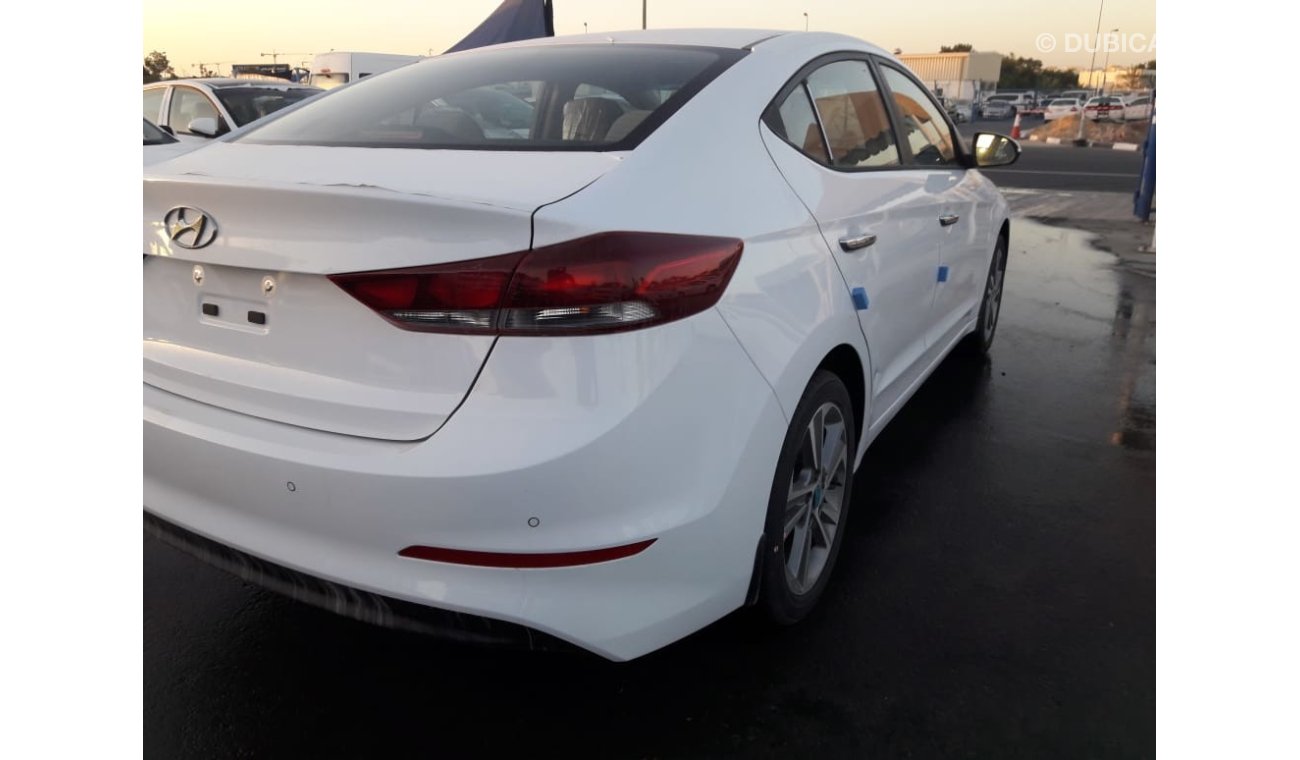 Hyundai Elantra 2.0