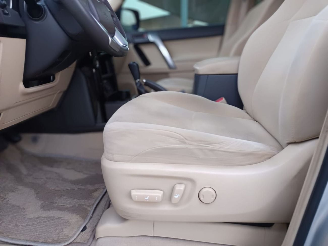 Toyota Prado Toyota prado GXR 4.0L 4WD best price... 2016