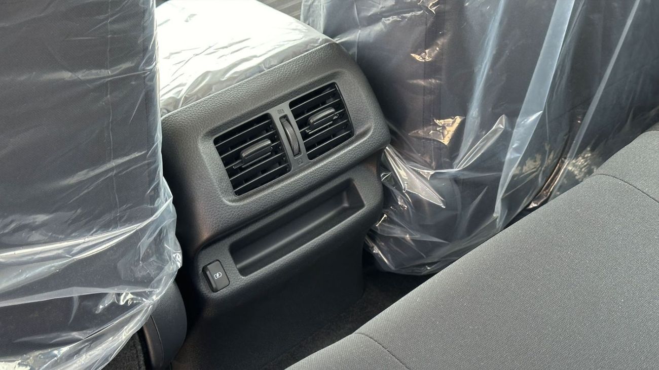 Nissan Navara DC 2.4L 4WD DIESEL MANUAL TRANSMISSION ( FOR RE EXPORT ONLY )