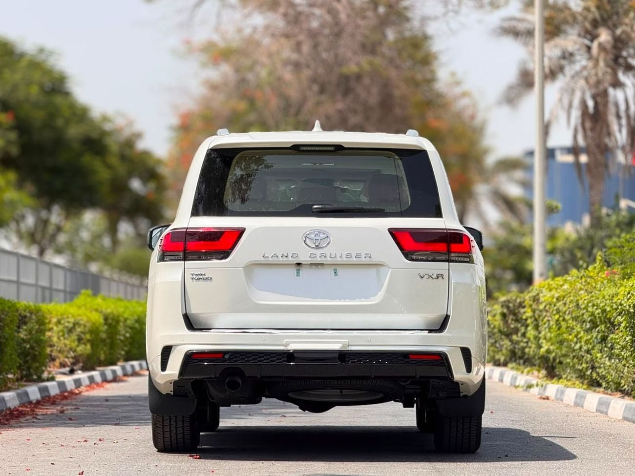 Toyota Land Cruiser VXR