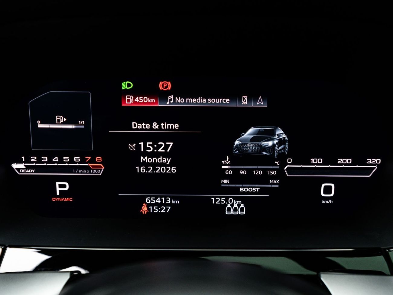 Audi RS3 TFSI quattro 2.5L Sedan 2022 Audi RS3, 2.5 TC I5, AWD, 400bhp, 7 Speed Automatic