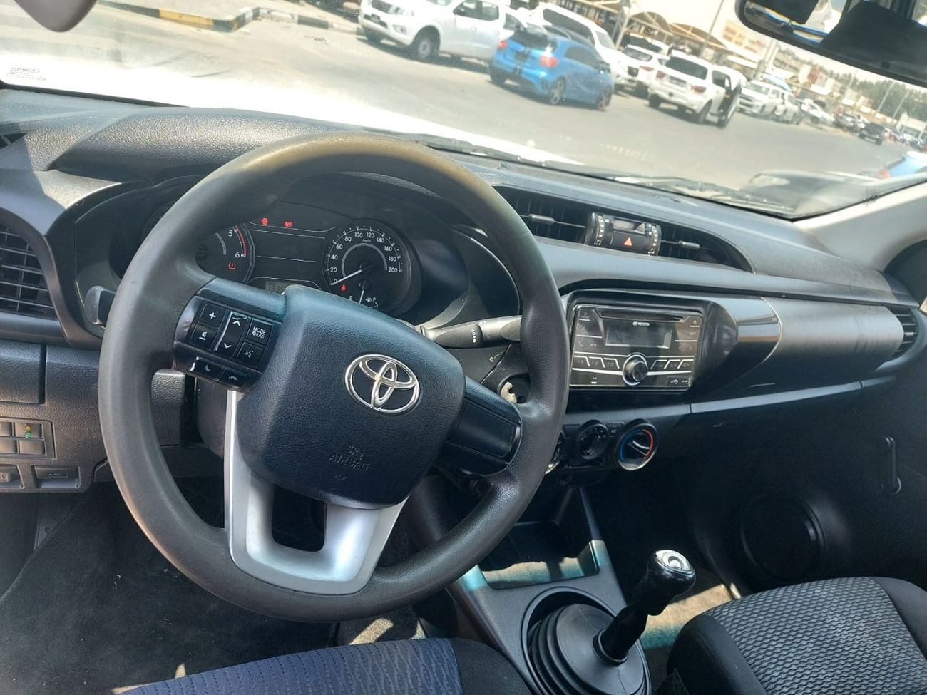 Toyota Hilux DC 4WD 2.4L DIESEL MANUAL TRANSMISSION