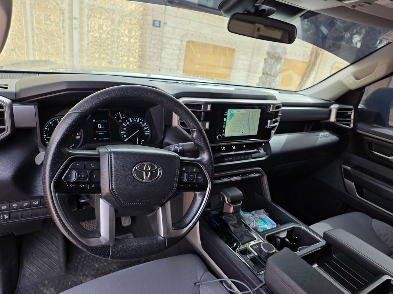 Toyota Tundra 2024 SR5 V6 twin turbo 389hp 4x4 LOW MILEAGE In perfect condition