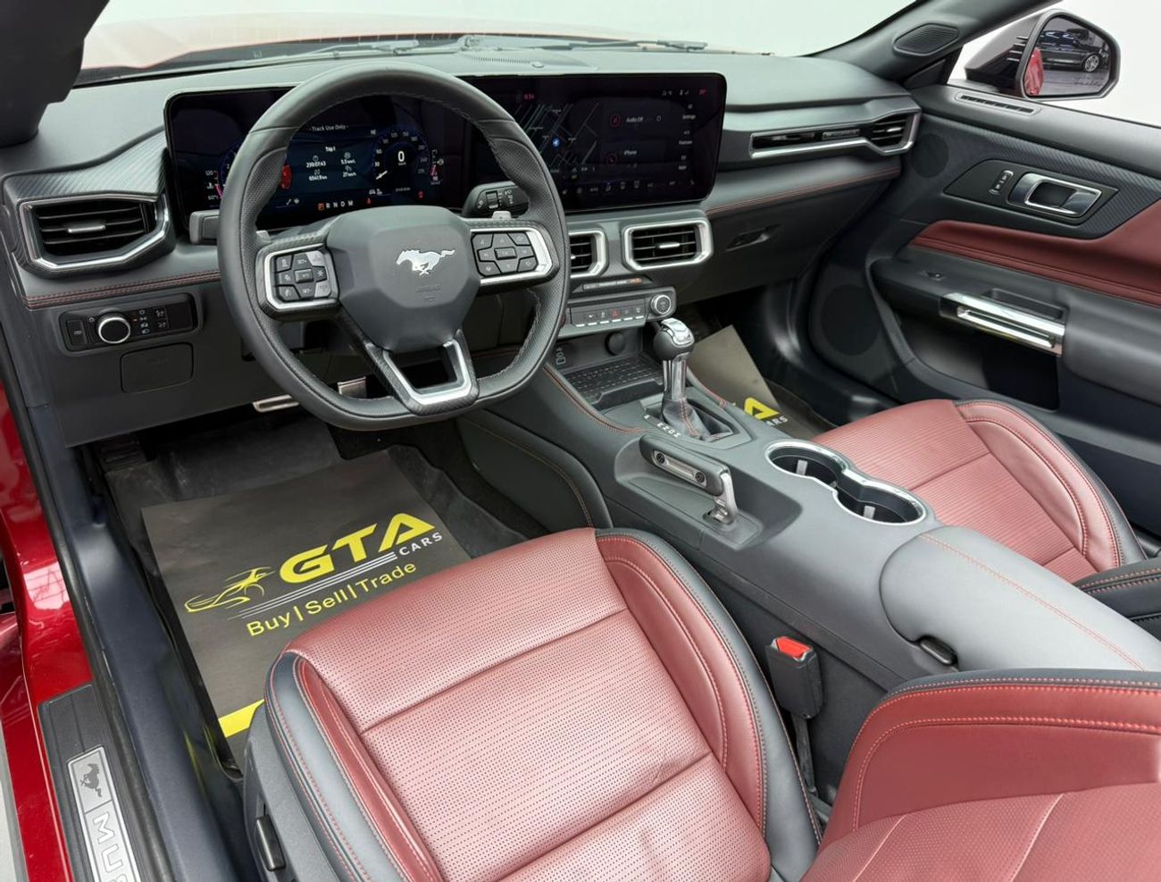 Ford Mustang GT Premium 5.0L (435 HP) Convertible A/T 2024 Ford Mustang GT Premium Cabriolet, April/2029 Ford War