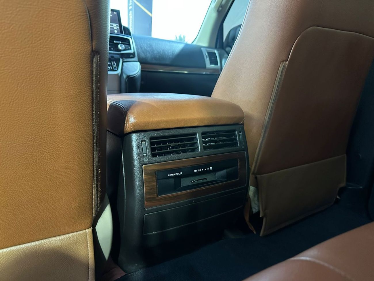 تويوتا لاند كروزر 