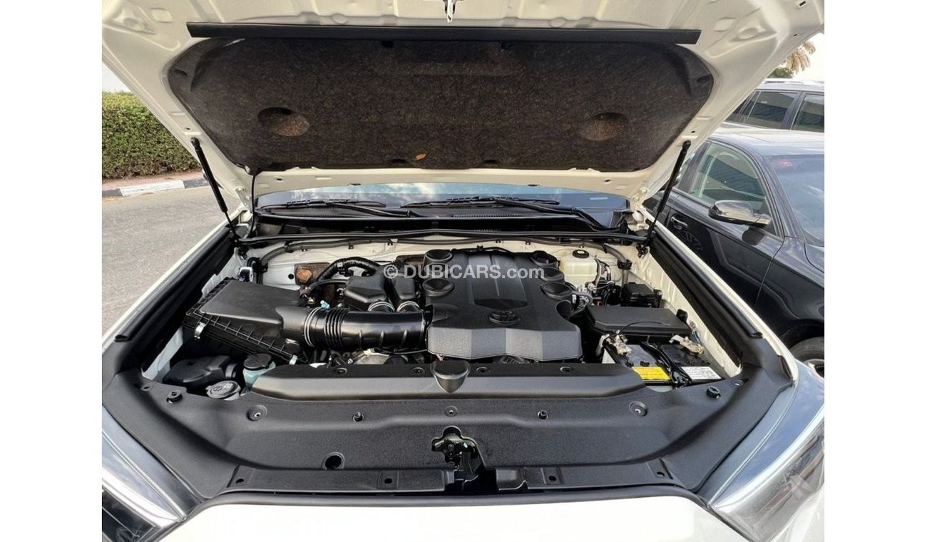 Toyota 4Runner 2021 LIMITED EDITION SUNROOF 4x4 FULL OPTION USA SPECS - FOR UAE AND EXPORT!!