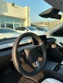 Tesla Model 3 LONG RANGE