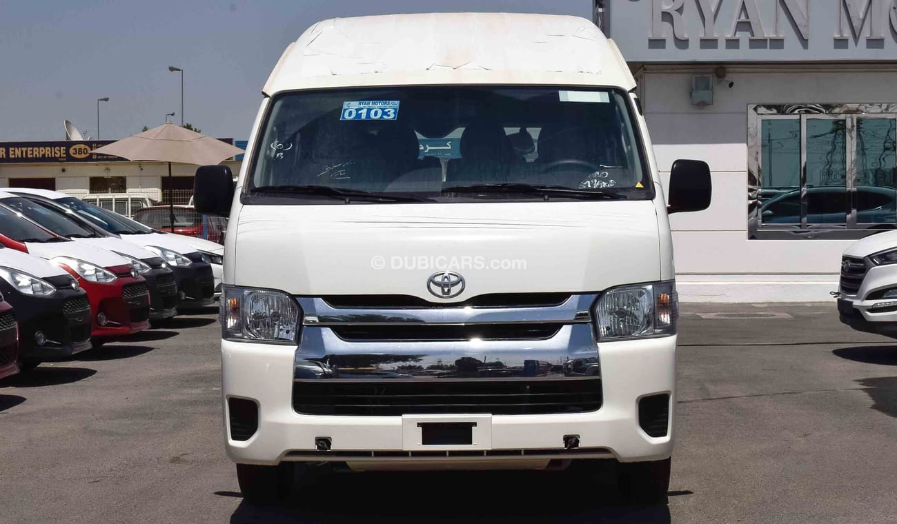 Toyota Hiace HIROOF GL  15 SEATR PETROL   MODEL 2020 MAUANL TRANSMISSION ONLY FOR EXPORT