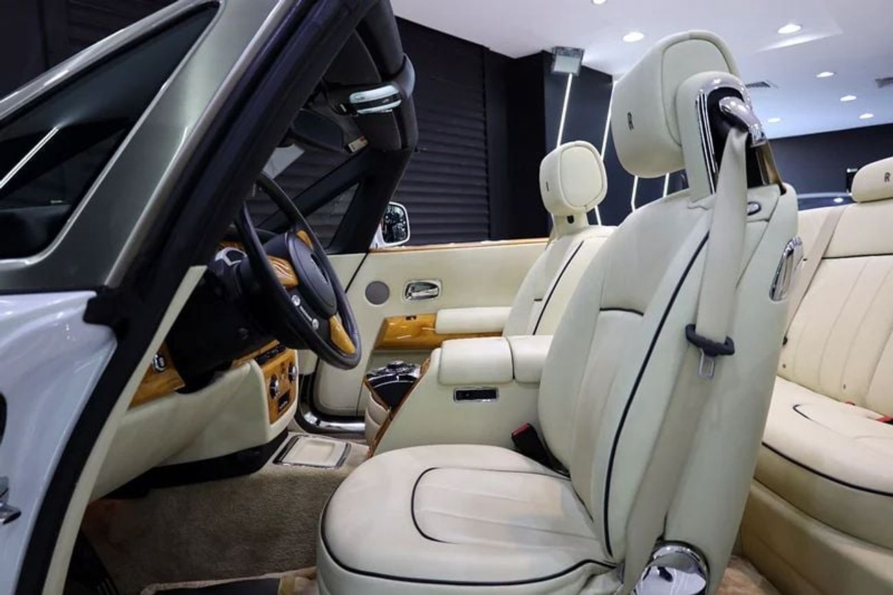 Rolls Royce Phantom COUPE DROPHEAD 2013 Rolls-Royce Phantom Drophead, Brushed Stainless-Steel Bonnet, Teak Yacht Deck, GCC Specs!!