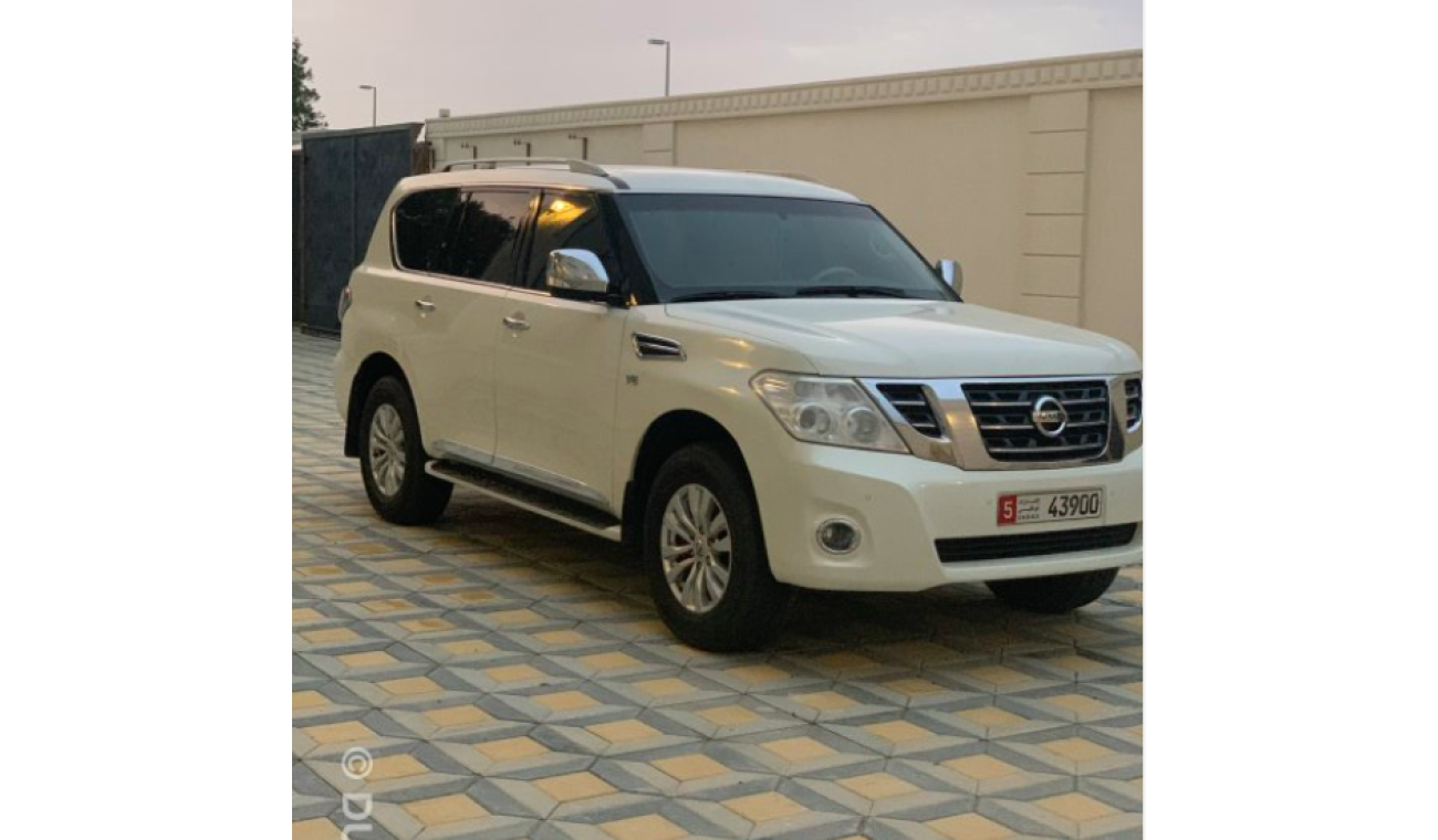 Nissan Patrol SE