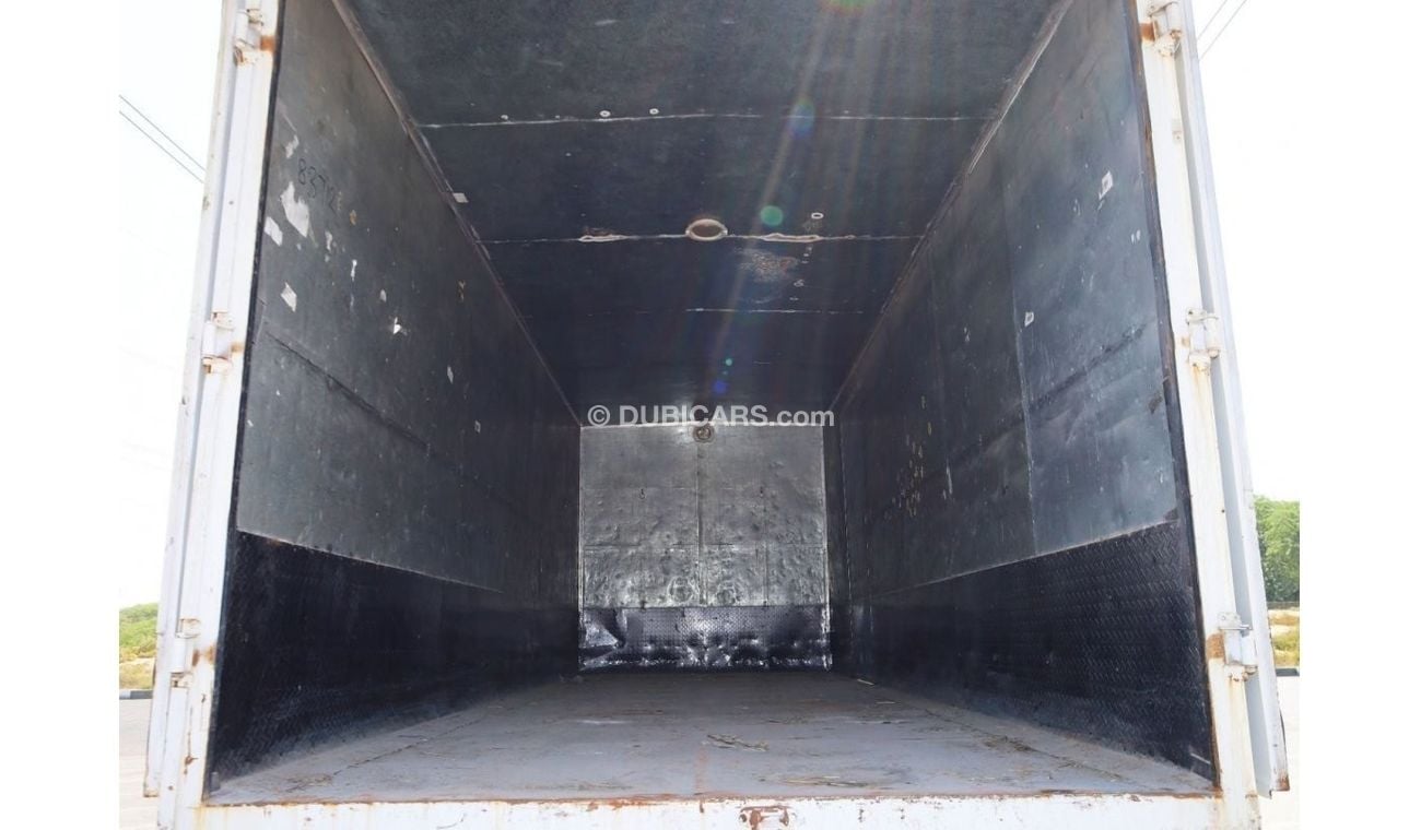 Isuzu NPR /// ISUZU FTR | 10 TON | V6 - 5.2L | INSULATED BOX | EXCELLENT CONDITION | GCC