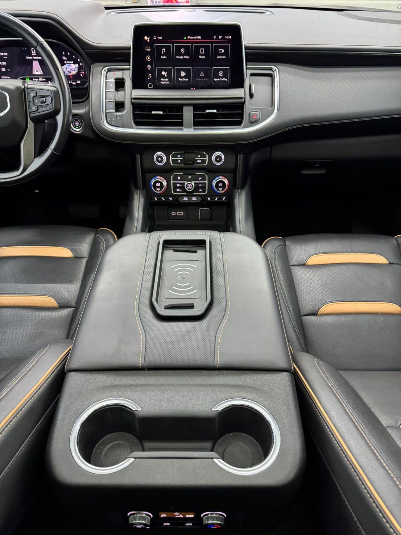 GMC Yukon 5.3 V8 AT4 (AWD) 2022 GMC Yukon, Warranty, VIP Seats, 7 Seater, Excellent Condition, 355HP