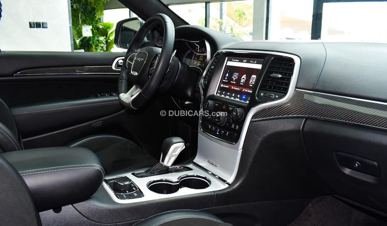 Jeep Grand Cherokee SRT