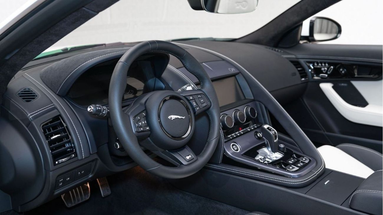 جاكوار F Type P 575 R Dynamic V8 - 2 Year Warranty - Approved Prepared Vehicle