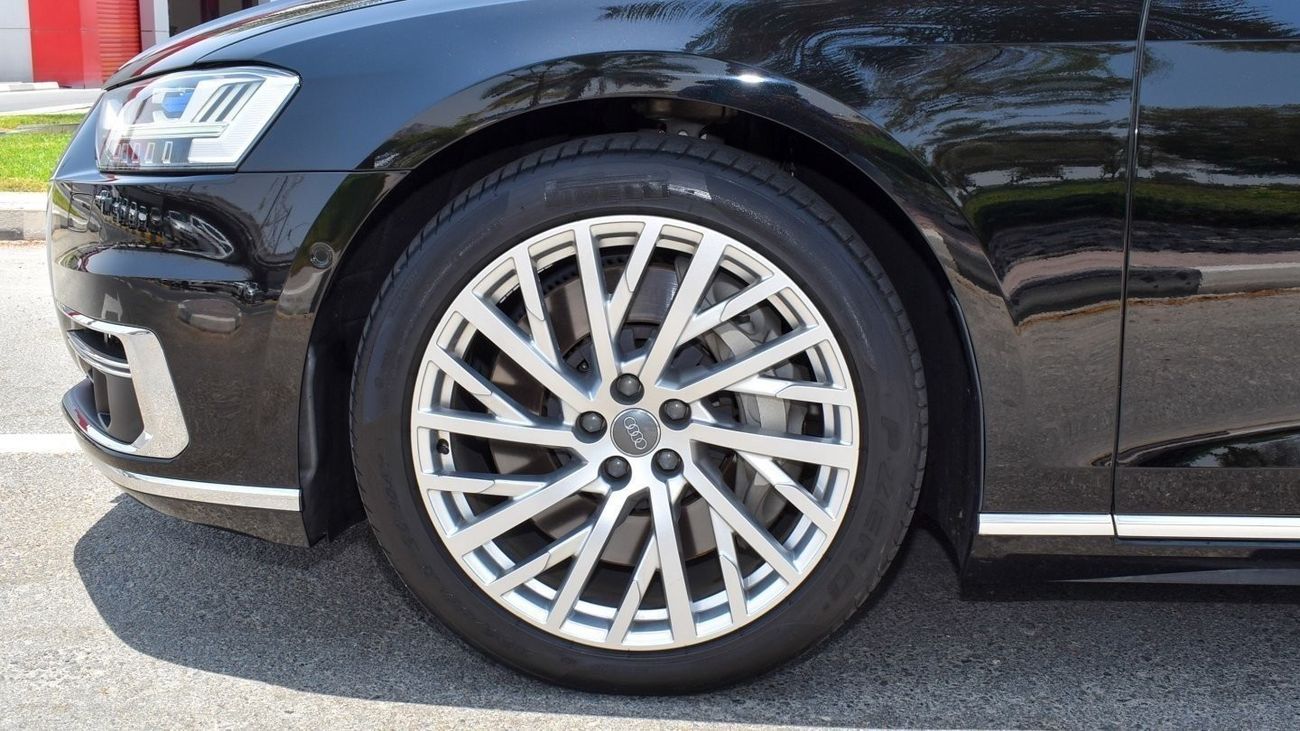 Audi A8 L  2019 4.0L V8 QUATTRO   EXCELLENT  CONDITION