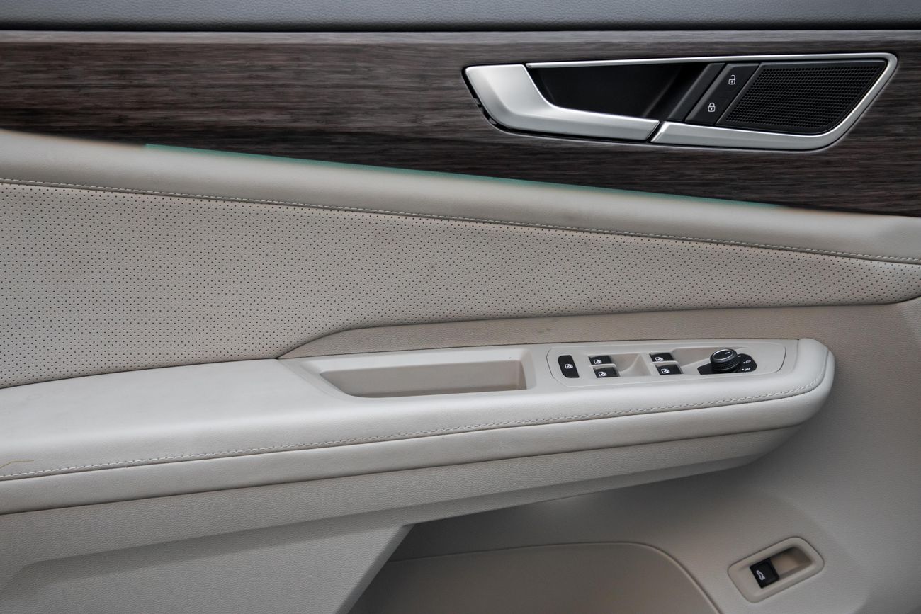 Volkswagen Teramont Teramont Comfortline | 2,938 P.M | 0% Downpayment | Excellent Condition!