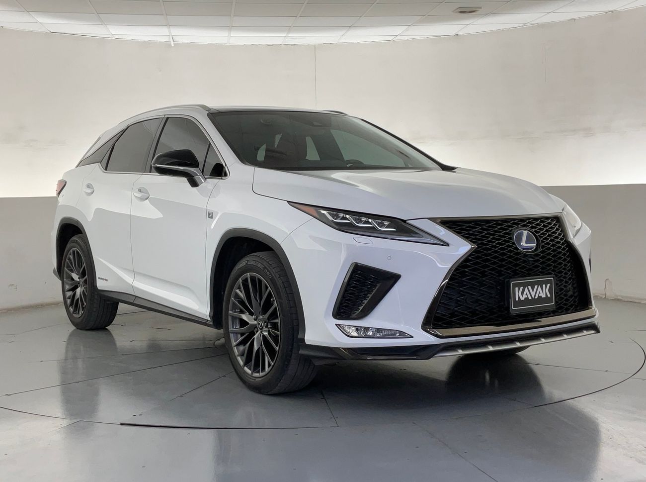 Porsche Macan T | 1 year free warranty | 0 Down Payment