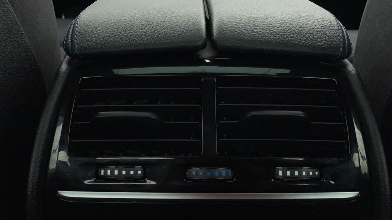 بي أم دبليو 520i M SPORT 2 | بدون دفعة مقدمة | اختبار القيادة في المنزل