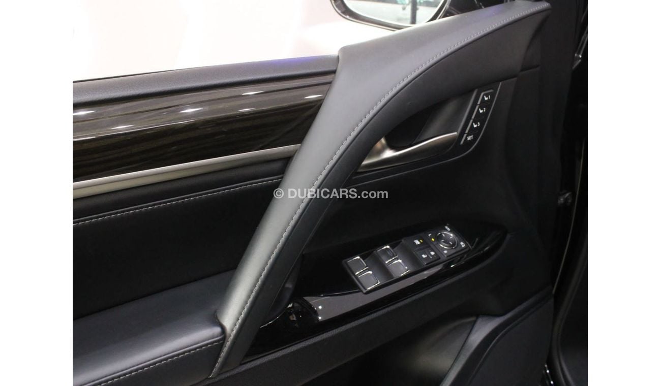 Lexus LX 450 Diesel Engine V8