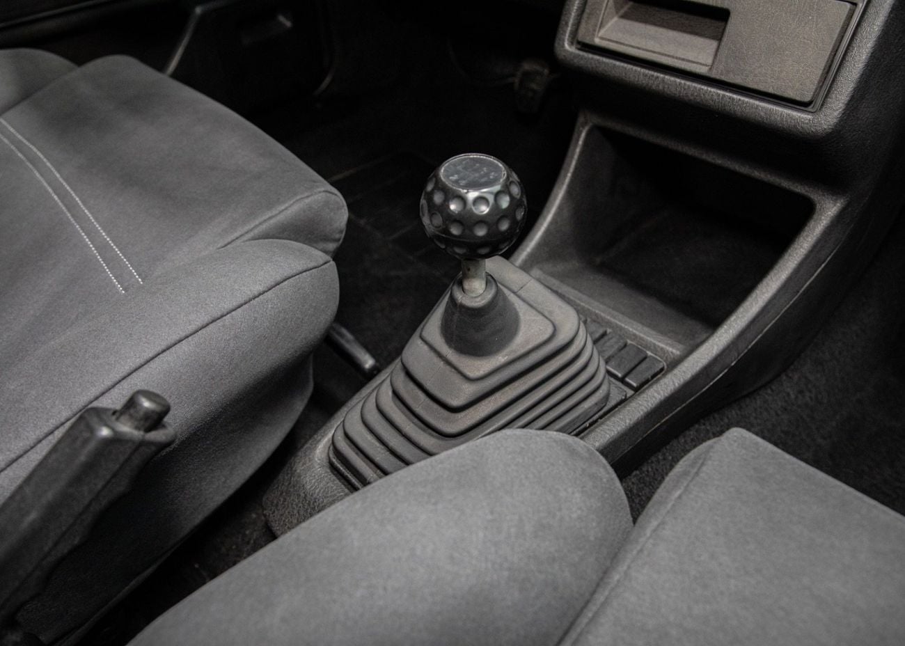 فولكس واجن جولف GTi 16V