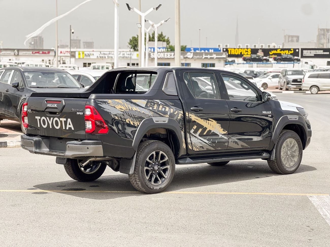 Toyota Hilux EXPORT ONLY - HILUX ADVENTURE 4.0L (WITH AIR COMPRESSOR)